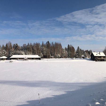 Toosikannu Holiday Centre Käru Exterior foto