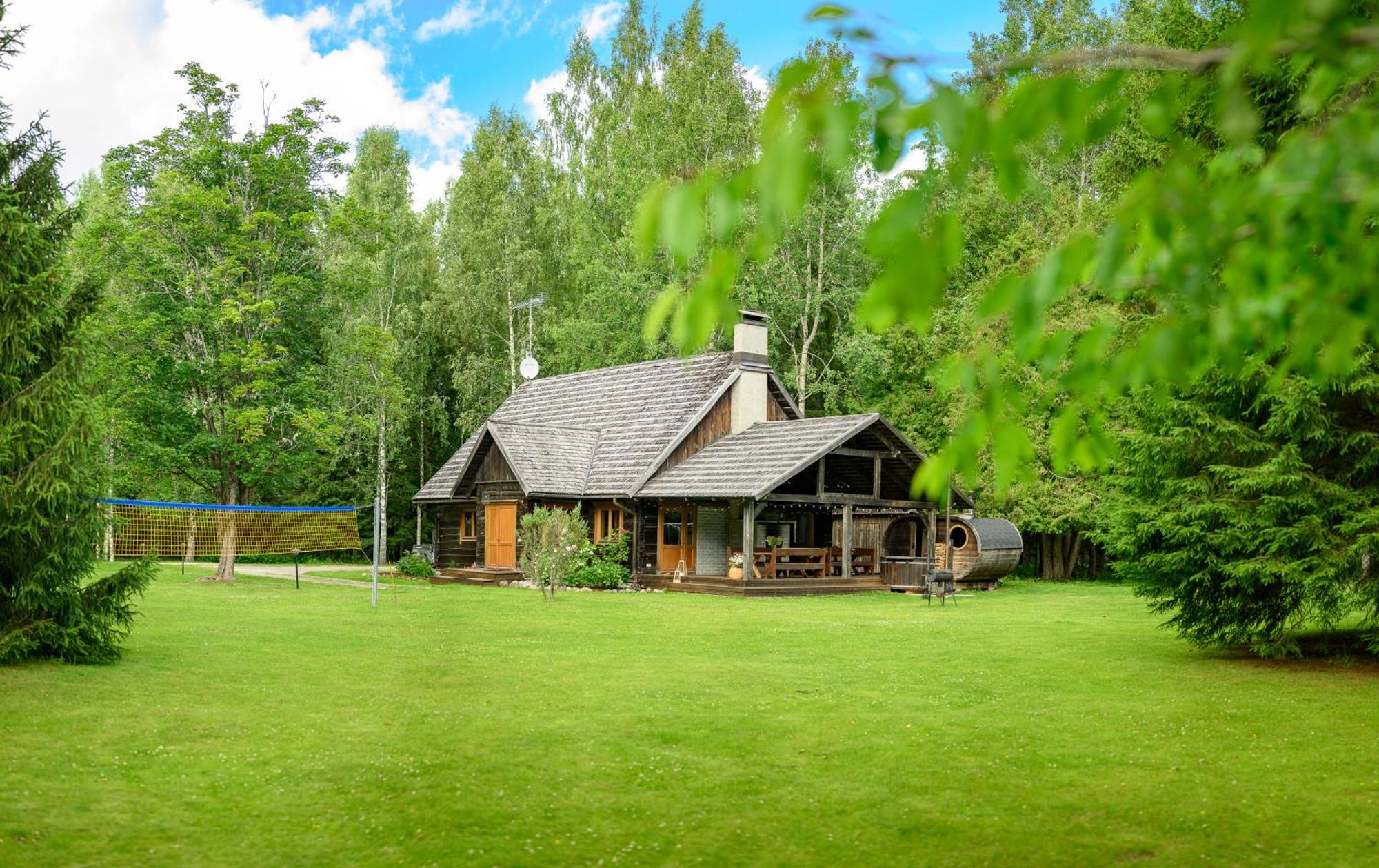 Toosikannu Holiday Centre Käru Exterior foto